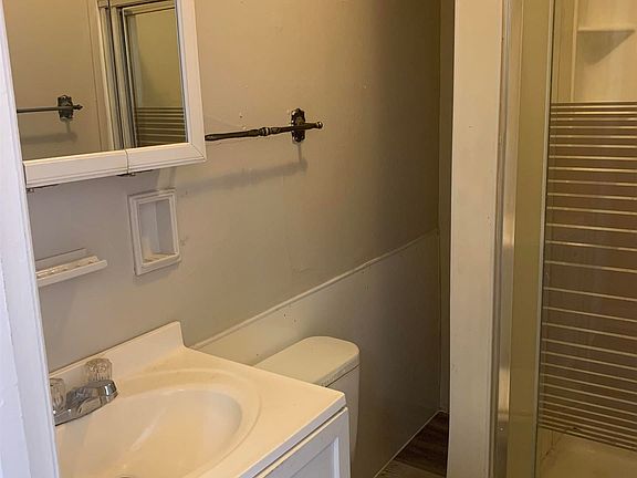 4th image of 2317 W Kellogg Ave APT 4