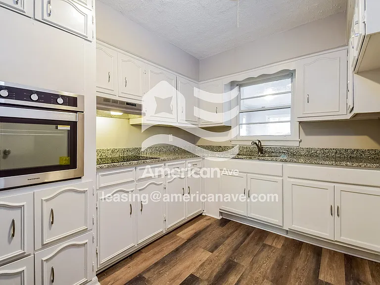 1553773_008_wm_-_kitchen_13547639.jpg