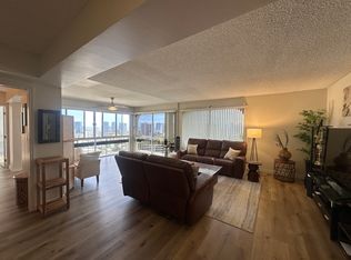 1022 Prospect St APT 804E, Honolulu, HI 96822