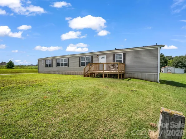 1760 Beachwood Rd, Shelby, NC 28114