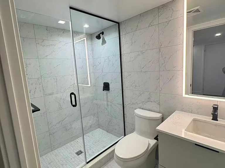 609 Sherbourne St #2011 — Photo 8