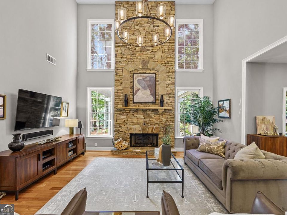 1st image of 7029 Bennington Ln
