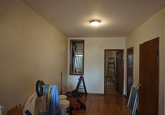 3rd image of 177 McGuinness Blvd APT 3R