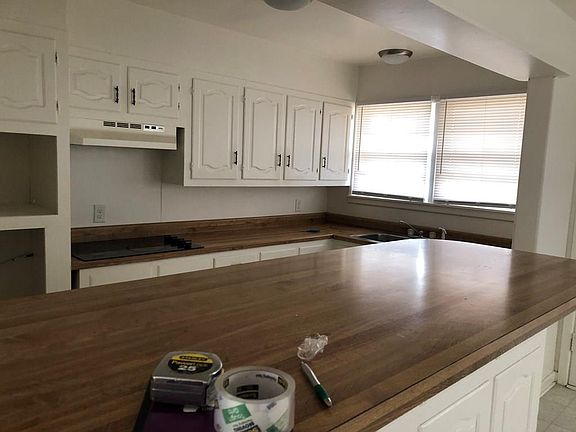 2nd image of 803 NE 2nd St