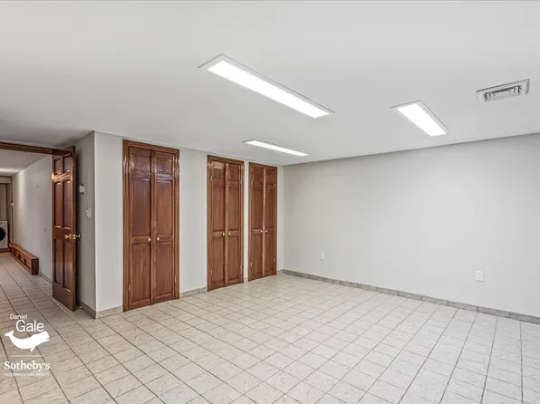 68-48 Juno Street image 38 of 46