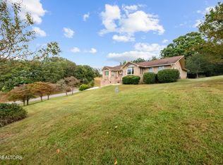 721 Rio Vista Cir, Friendsville, TN 37737