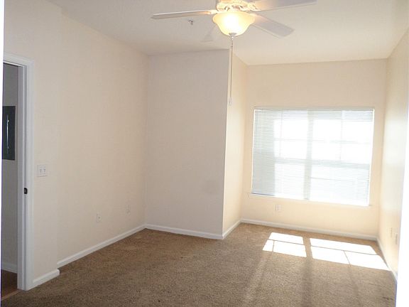 master_bedroom_c