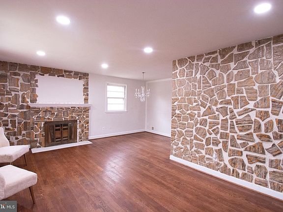 2nd image of 3527 56th St