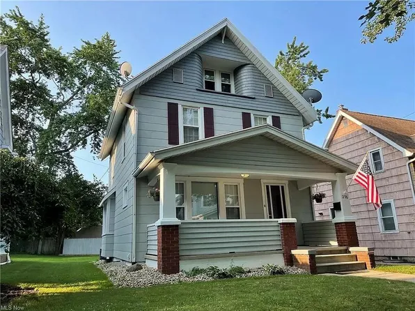 296 Ivy Pl, Akron, OH 44301
