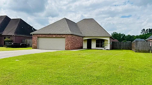13134 Montrose Dr N Photo 1