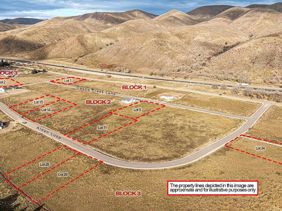 1st image of 1 Castle Creek Ln