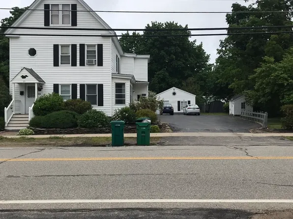 21 Walnut St #A, Rochester, NH 03867