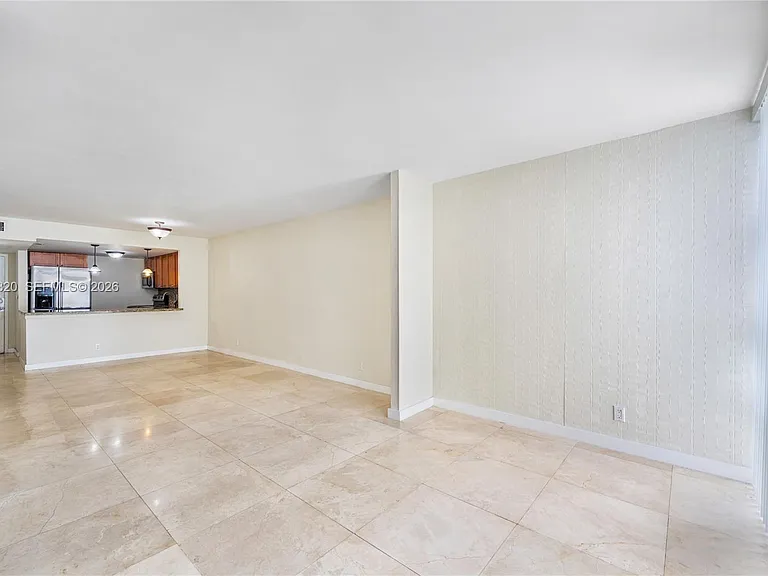 601 Three Islands Blvd #112 — Photo 7