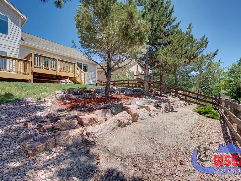 705 Witchhazel Ct — Photo 8