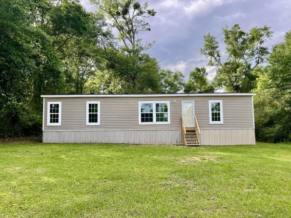 734 Benjulyn Rd, Cantonment, FL 32533