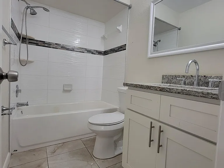 10330 Rosemount Dr — Photo 7
