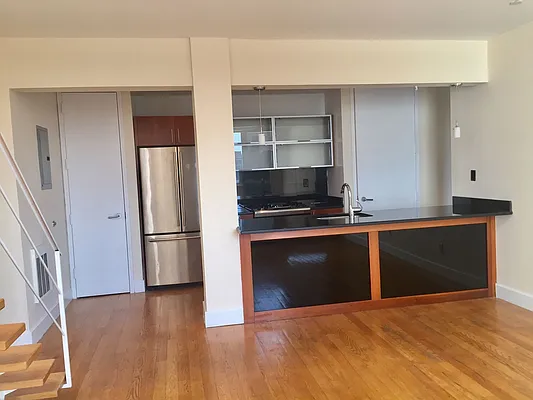 Rented by BRICK & GALO REALTY CORP | media 29