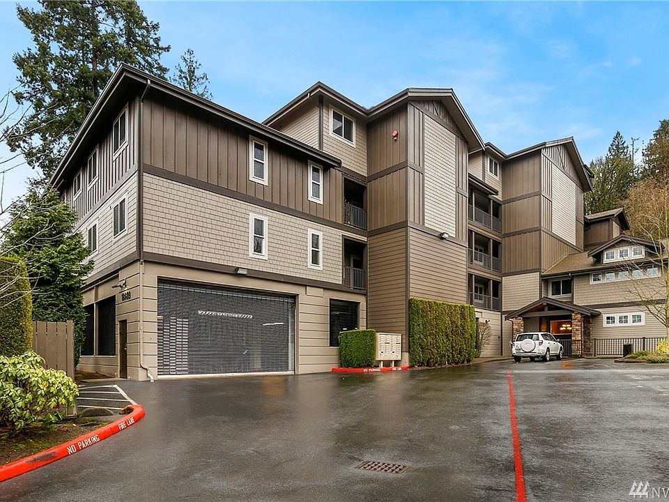1st image of 18609 SE Newport Way APT 106