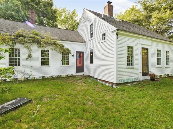 100 Center St, South Dennis, MA 02660