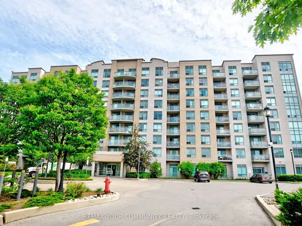 51 Baffin Ct #Penthouse 20, Richmond Hill, ON L4B 4P6