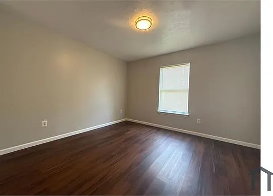 2702 Greenwood Ave #4 — Photo 6