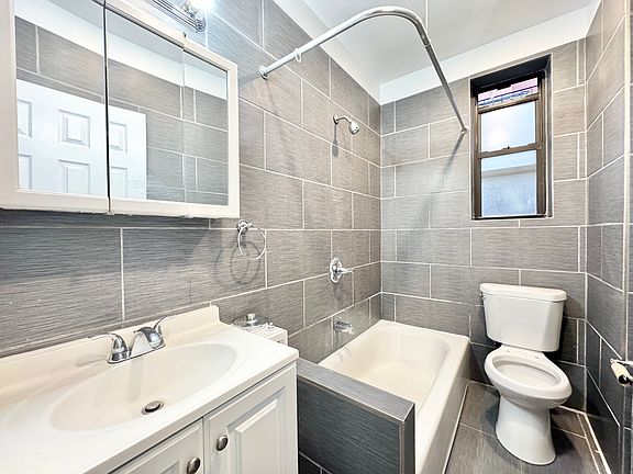 4th image of 27-16 23rd St #1A