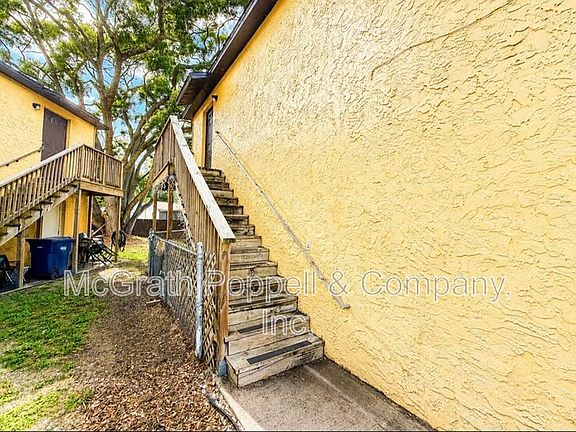 2nd image of 3826 Lakeshore Dr APT B