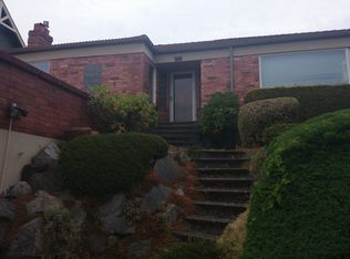 1920 48th Ave SW, Seattle, WA 98116