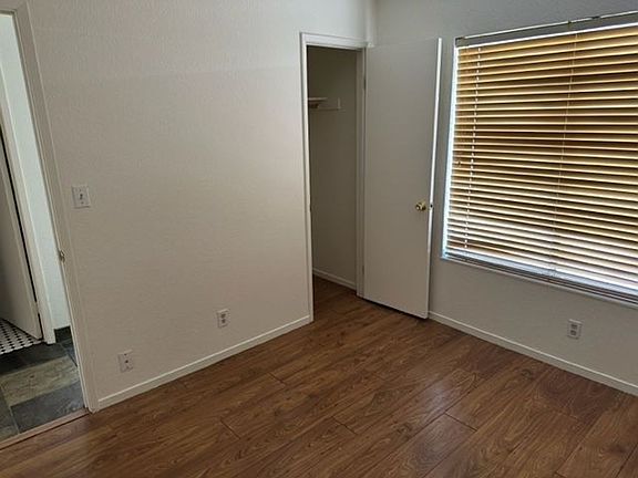 5th image of 4335 Sunnyview Ct