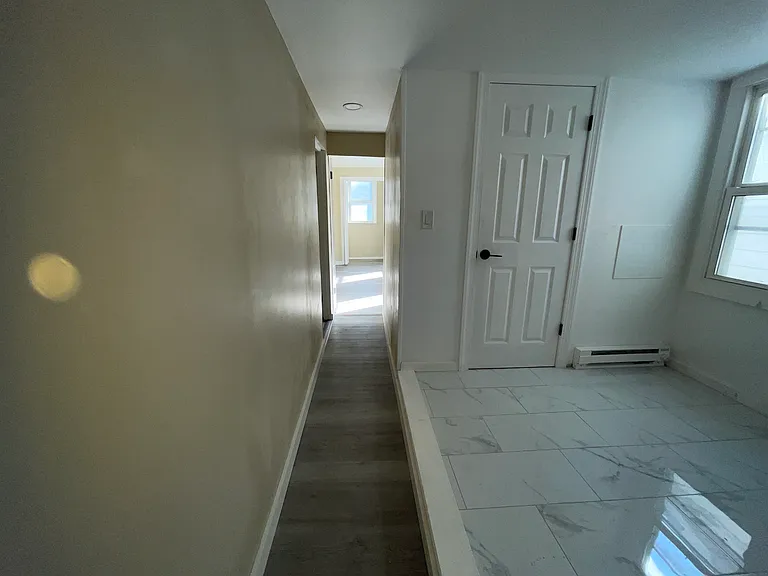 302 W Pine St — Photo 9