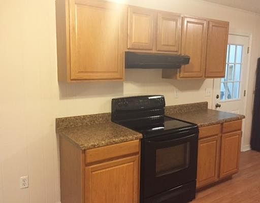 4th image of 2506 Parkdale Dr