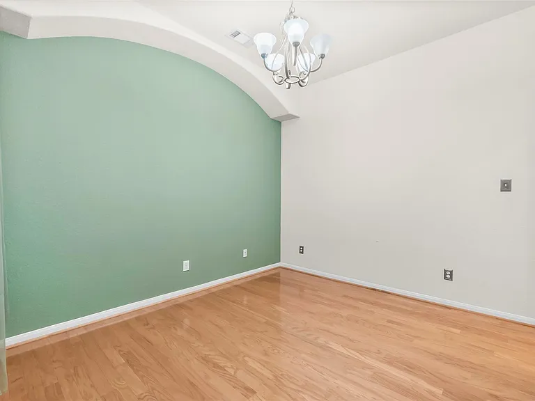 118 W Russet Grove Cir — Photo 15