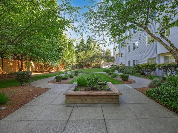 Garden Senior Village