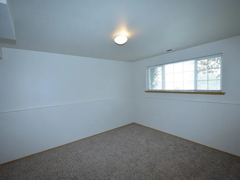 11212 67th Avenue Ct E — Photo 9
