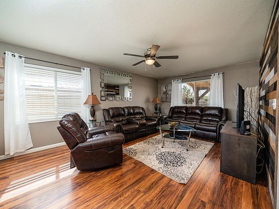 3rd image of 3029 Prairie Wind Dr