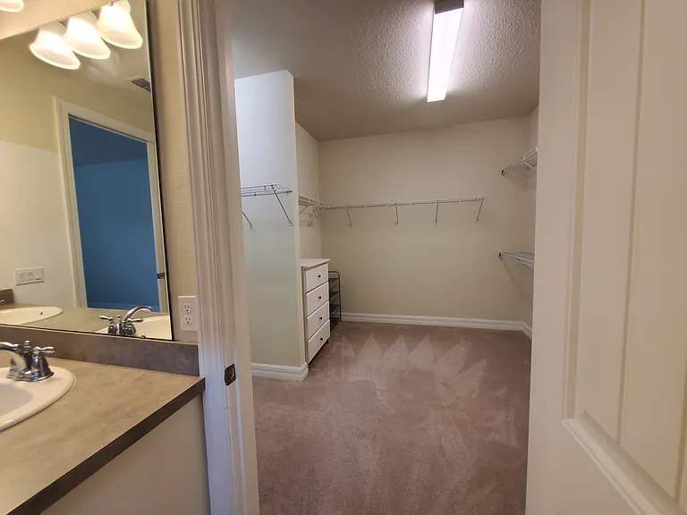 5517 Potenza Dr — Photo 4