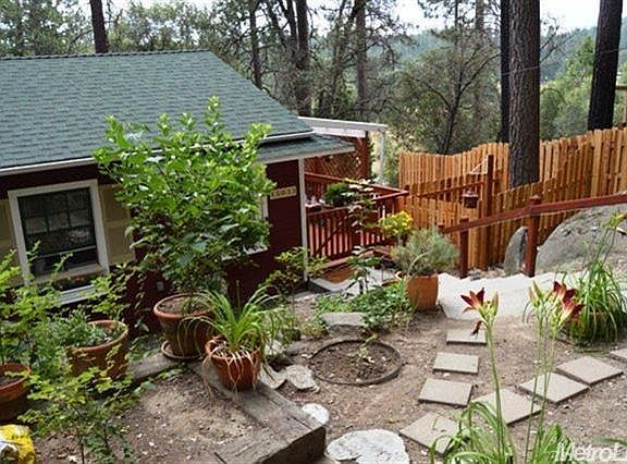 2nd image of 15033 Oak Ave