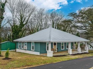 400 4th St SE, Fort Payne, AL 35967