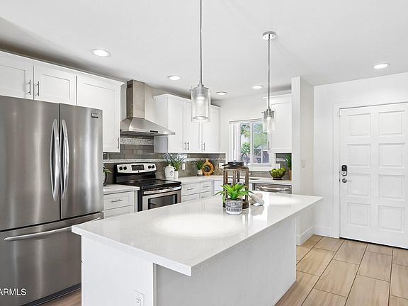 4th image of 8731 E Sandalwood Drive