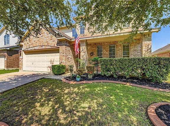 4th image of 19113 Leigh Ln