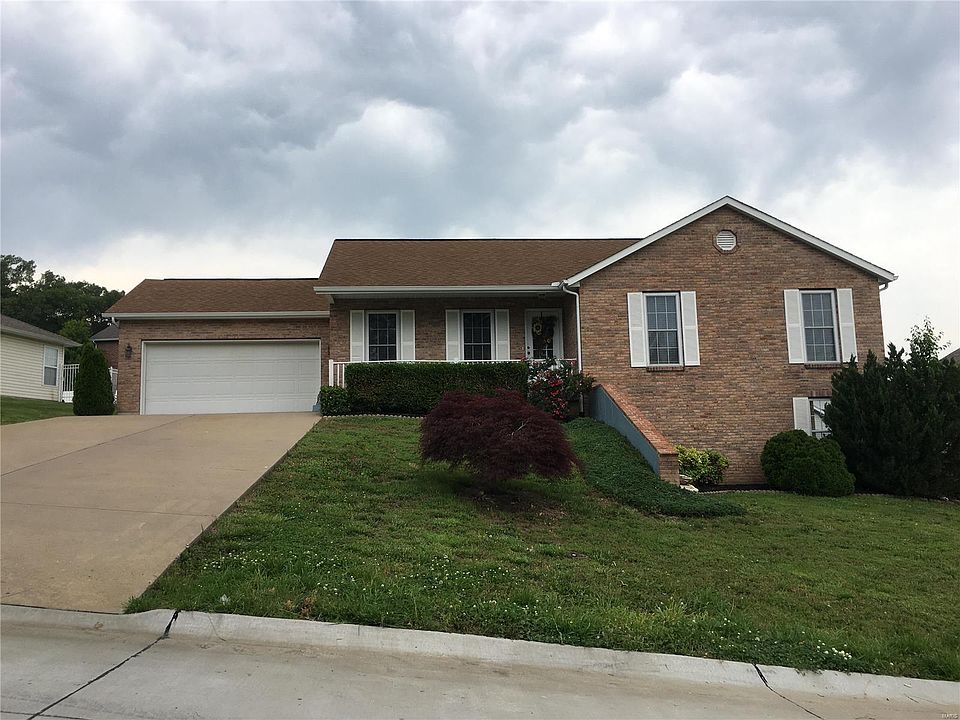 1st image of 3916 Granite Dr