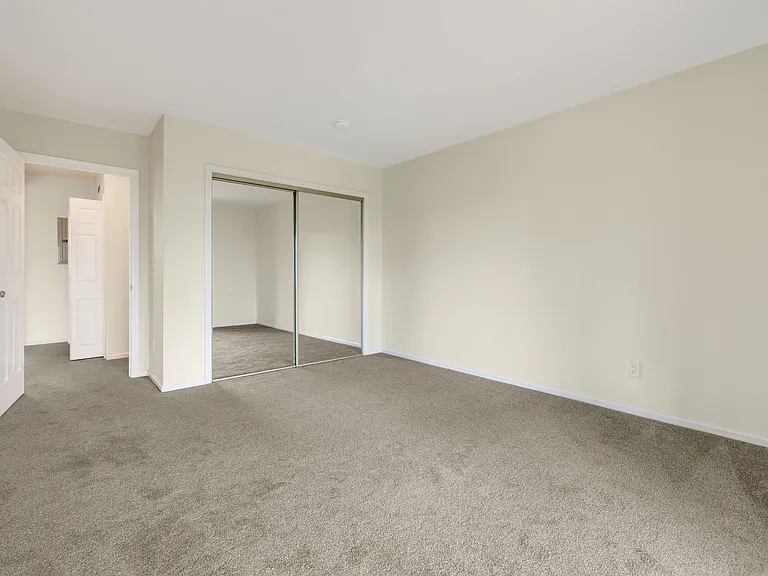 464 Windswept Dr — Photo 20