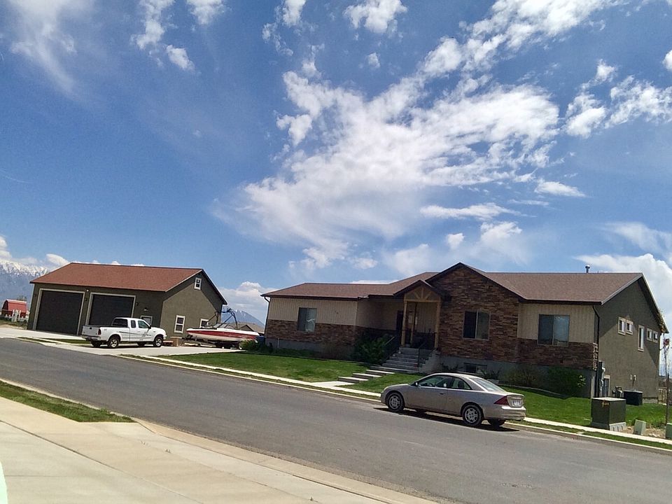 1st image of 76 E 1030th St S