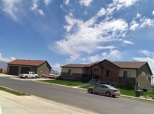 76 E 1030th St S, Lehi, UT 84043