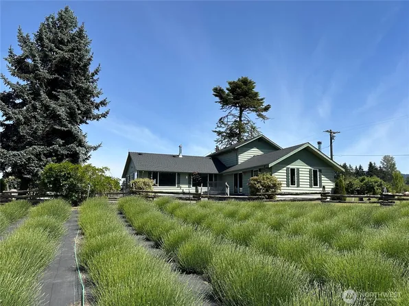 31 Brueckner Road, Sequim, WA 98382
