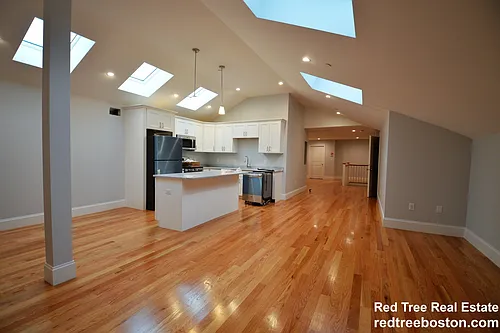 18 Murdock St #1 Photo 1