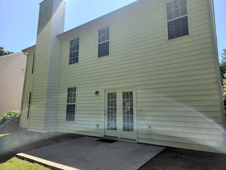 2350 Kirkstone Dr — Photo 22
