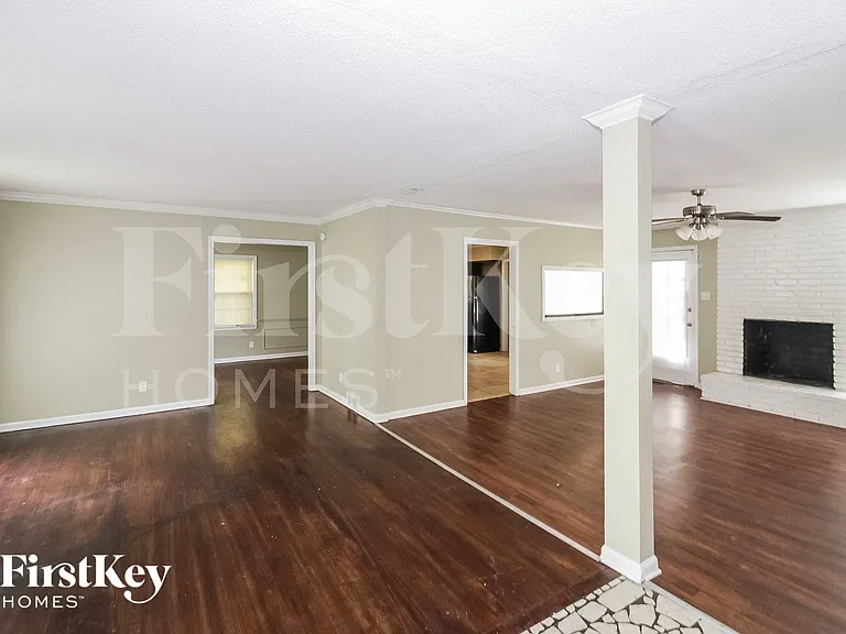 4310 Millbranch Rd — Photo 6