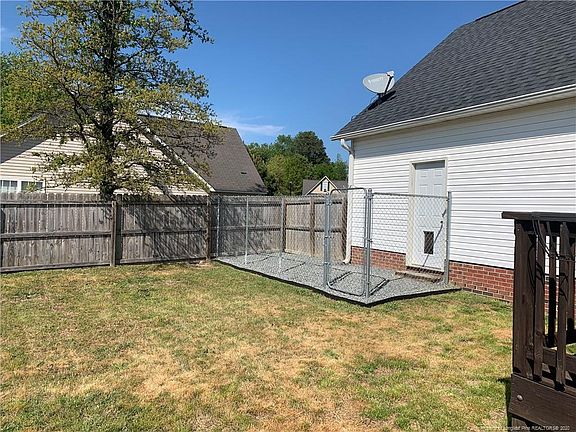 3rd image of 275 Sanford Ct
