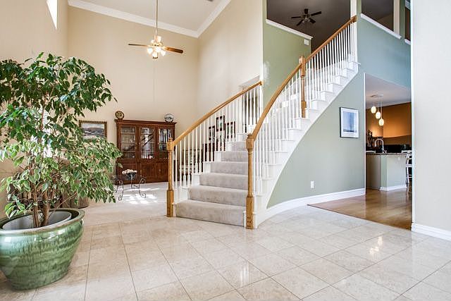 1st image of 2709 Farmland Dr